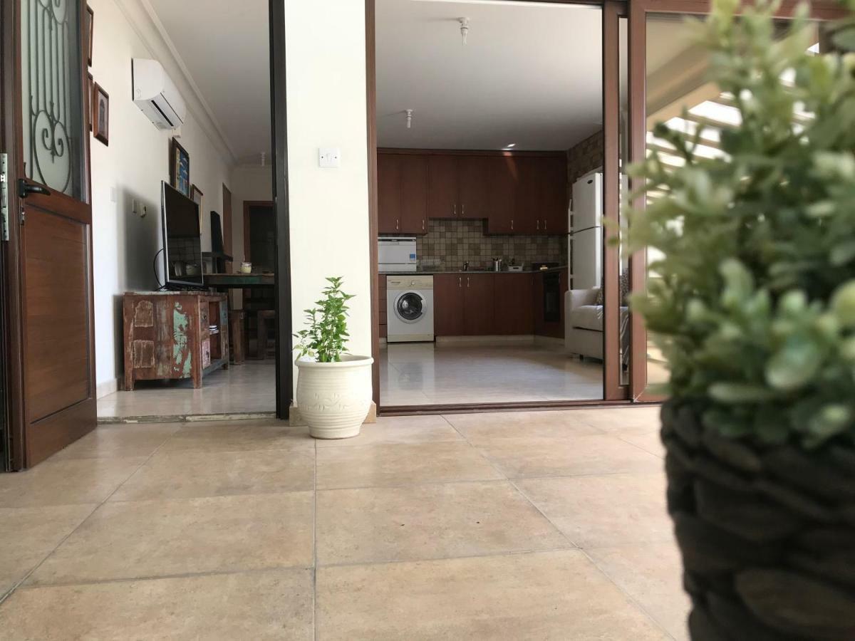 Mystra Place นิโคเซีย ภายนอก รูปภาพ